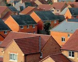 дешевеет недвижимость в Великобритании