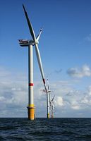 Промышленные ветрогенераторы в Северном море