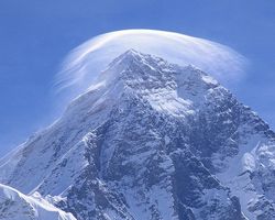 гора Эверест в Китае