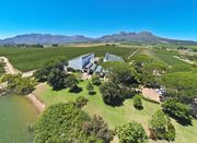 Виноградники Eikendal Wine Estate в ЮАР