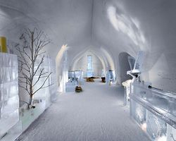 ледяной отель в Швеции 2012
