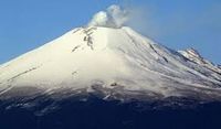 Вулкан Планчон-Петероа в Чили